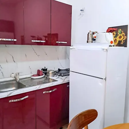 Apartment Near Cathedral And Center